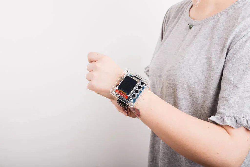 Clockstar: DIY Smartwatch | Ages 11 