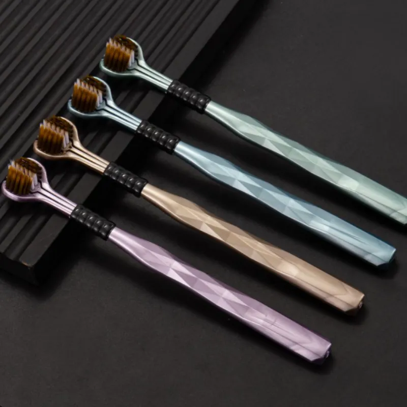 🔥HOT SALE🦷Only ￡1.19/PCS🔥 Three-headed multi-angle cleaning toothbrush