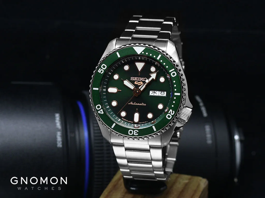 Seiko 5 Sports “Sports Style” Green Gilt Ref. SBSA013