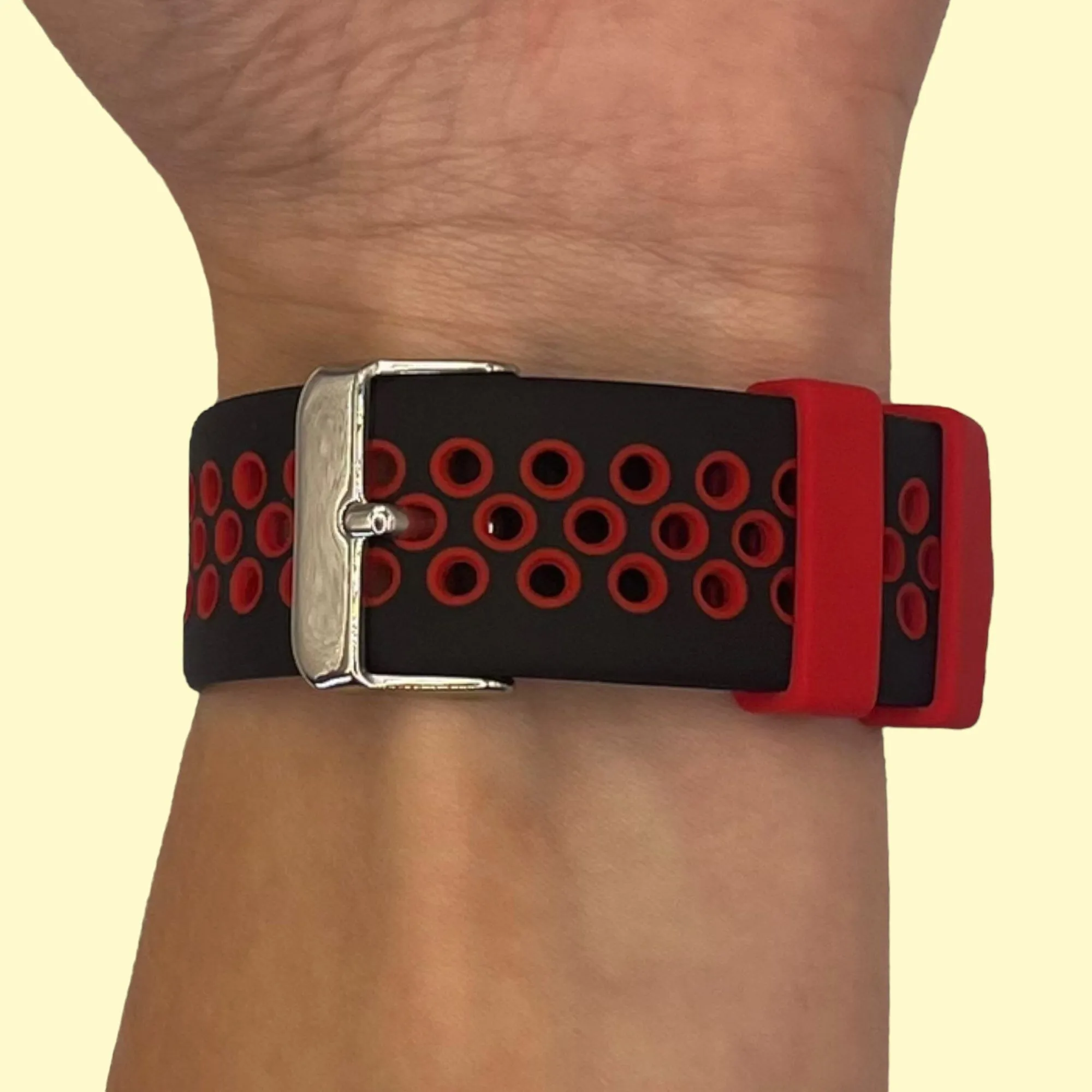 Silicone Sports Straps Compatible with the Fossil Traditional 22mm Range