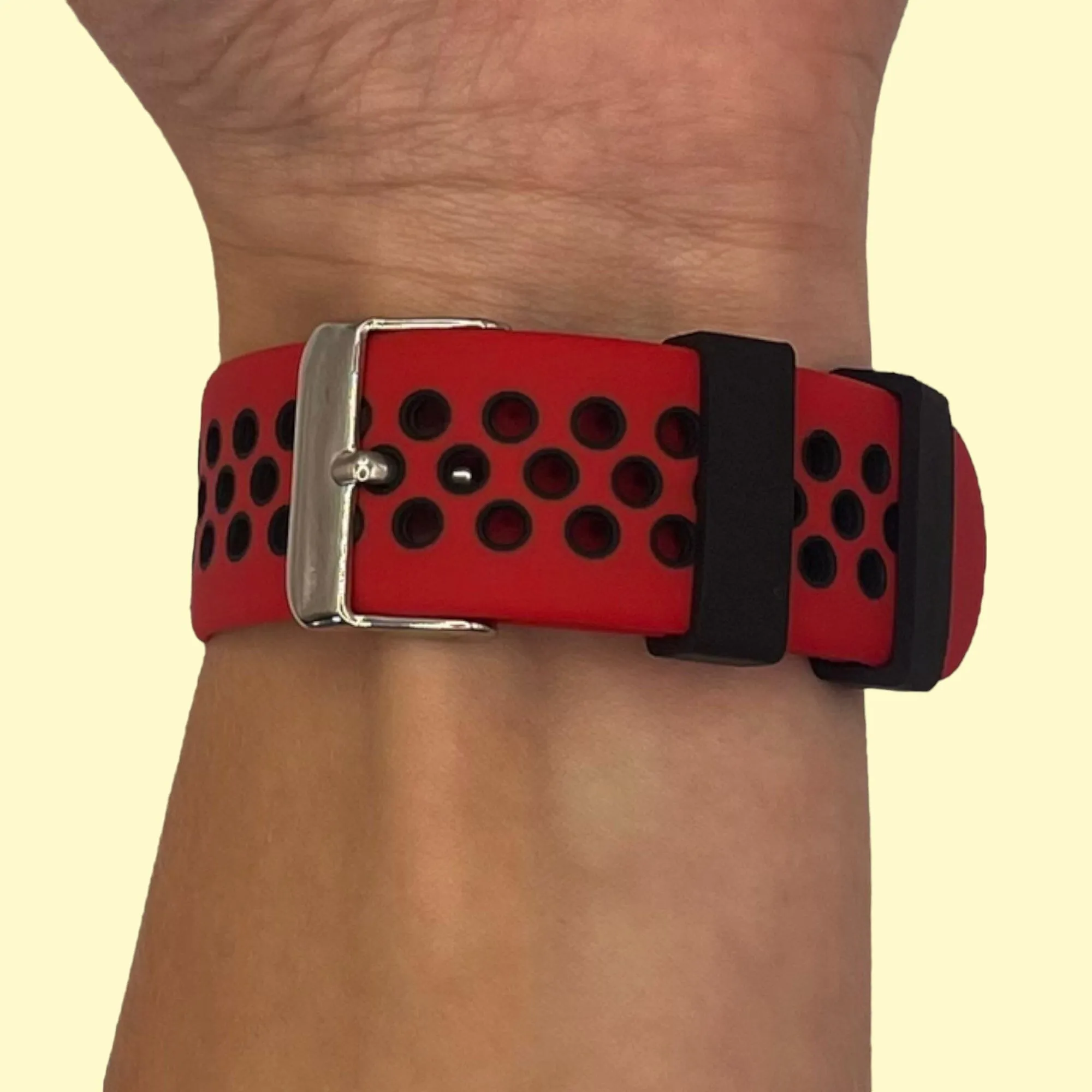 Silicone Sports Straps Compatible with the Fossil Traditional 22mm Range