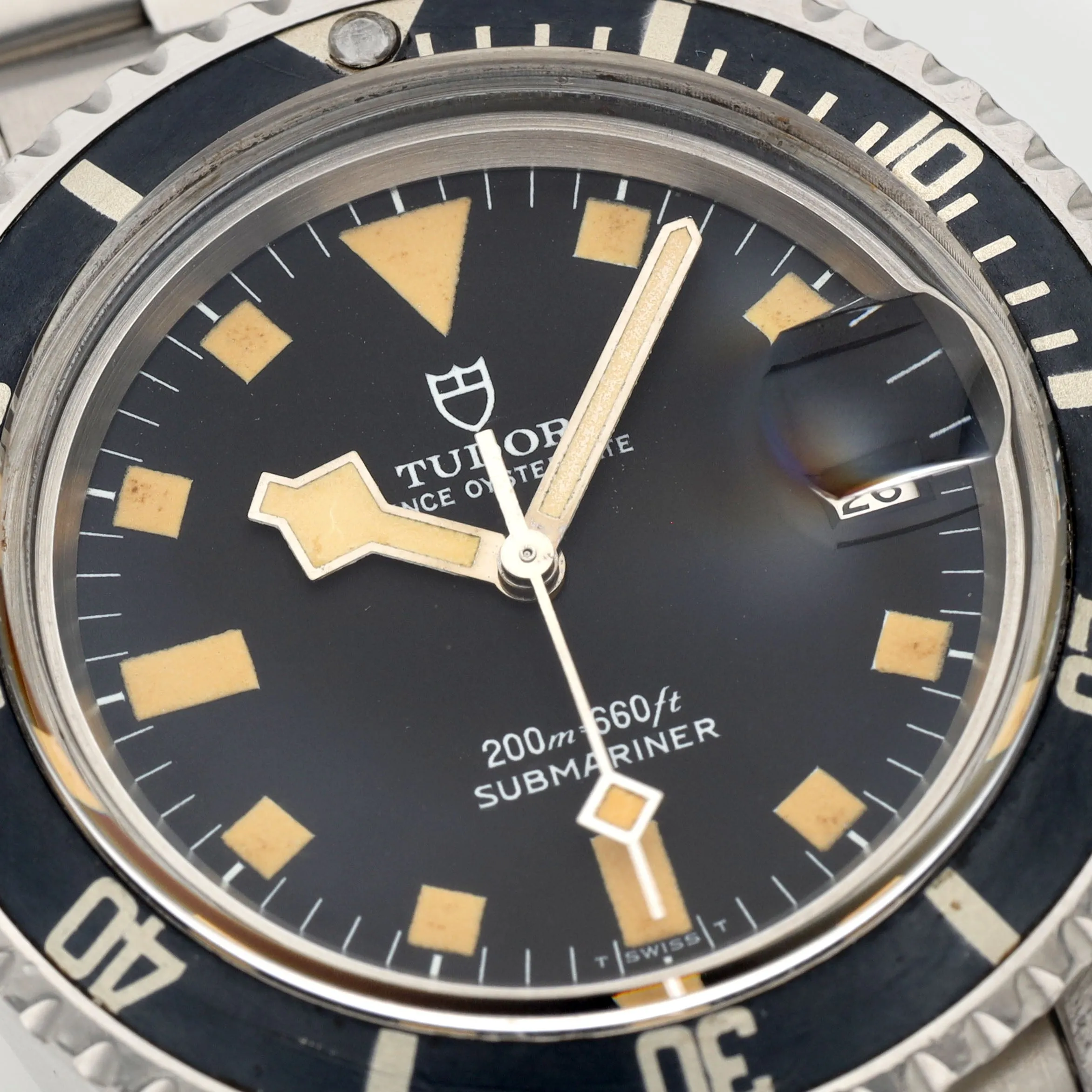 Tudor Submariner Date 9411/0 Black Snowflake Kissing 4 Inlay