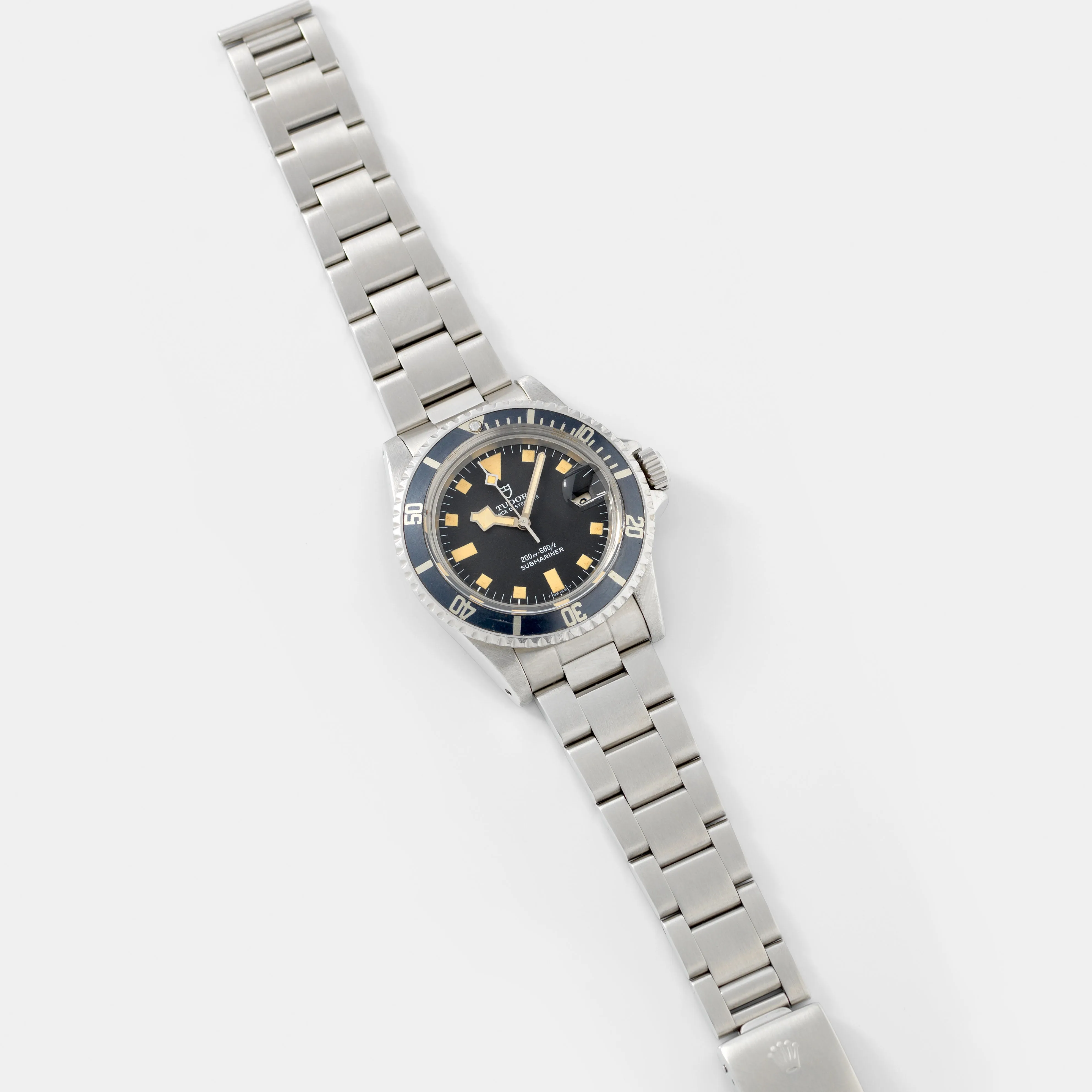 Tudor Submariner Date 9411/0 Black Snowflake Kissing 4 Inlay