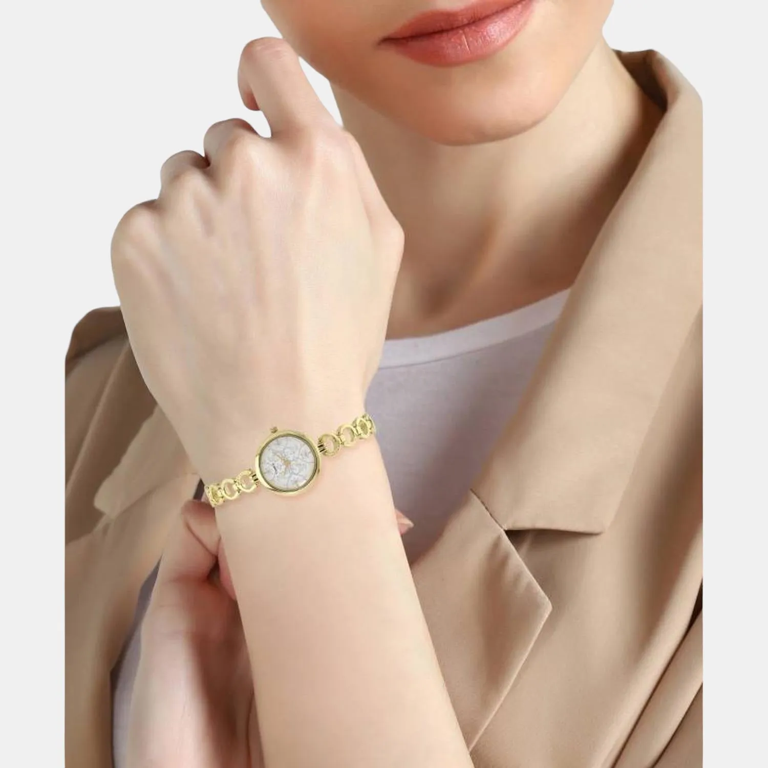 Women Gold Analog Brass Watch TWEL11413